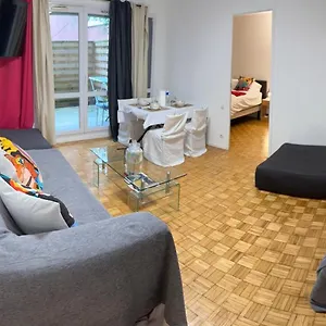 https://appartement-entier-avec-terrasse-et-parking.fr-paris.fr